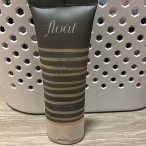 William Roam Float Body Lotion 2 fl oz